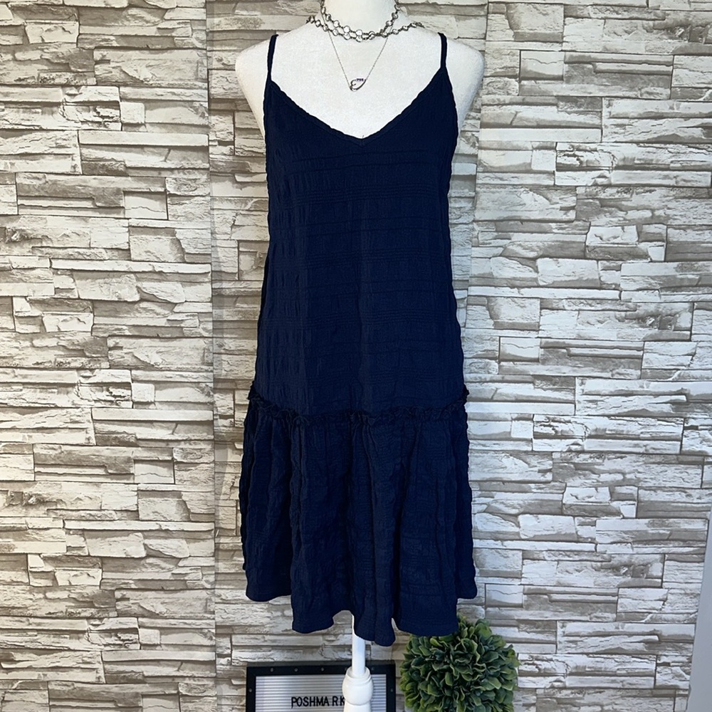 YOZY Textured Ruffle Hem Dress - Picture 4 of 11